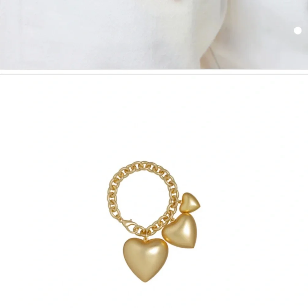 ROXANNE ASSOULIN The Puffy Heart Bracelet in Gold firm price - Picture 3 of 8